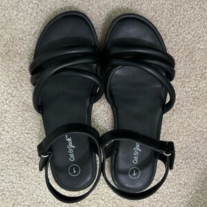 Black Cat & Jack size 1 sandals